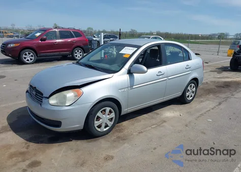 2007 Hyundai Accent Gls z USA, uszkodzony, nr VIN KMHCN46C67U086386
